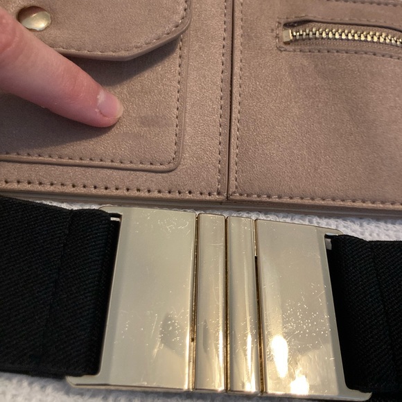 Two H&M Belts - Picture 5 of 5